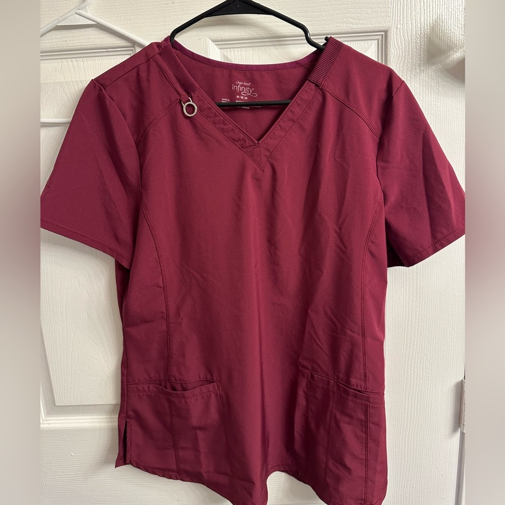 Cherokee infinity scrub top
